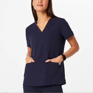 Figs Casma Three-Pocket Scrub Top